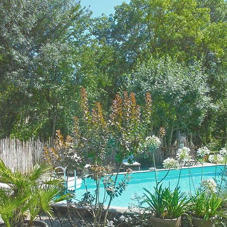 Le Moulin De Picaud Bed & Breakfast Grans ภายนอก รูปภาพ