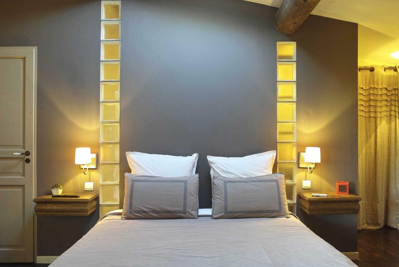 Le Moulin De Picaud Bed & Breakfast Grans ภายนอก รูปภาพ